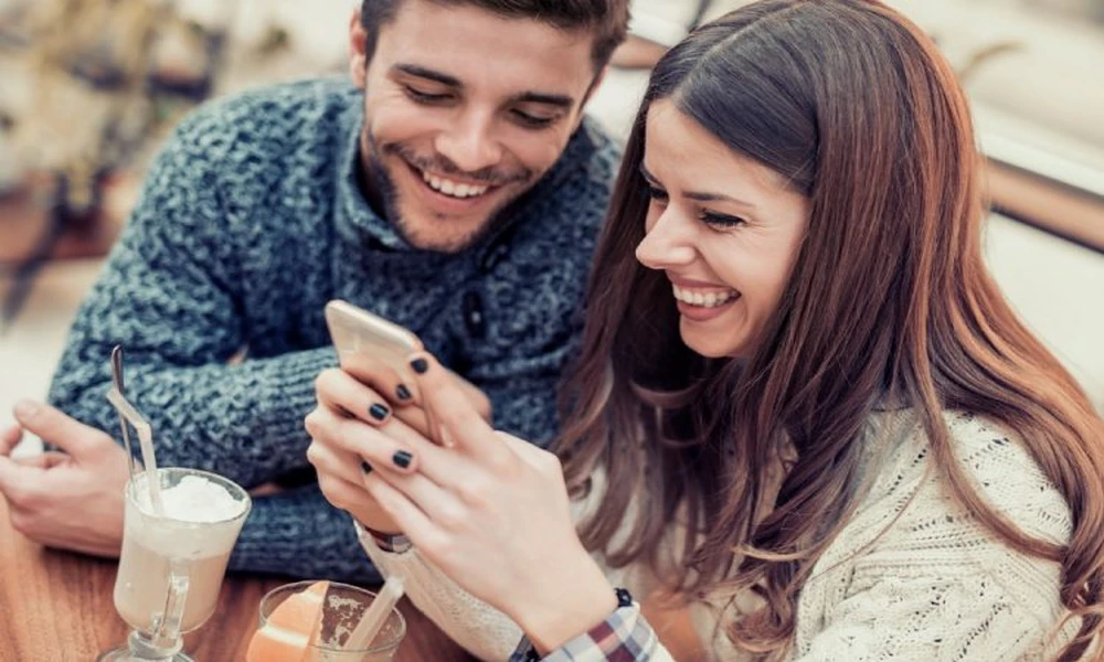 Choosing Safe, Discreet Online Dating Platforms | 7 Tips